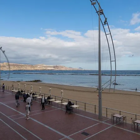 Seafront Las Canteras Beach 24 Apartment
