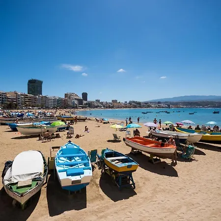 Seafront Las Canteras Beach 24