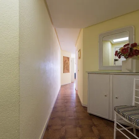 Seafront Las Canteras Beach 24 Apartment *