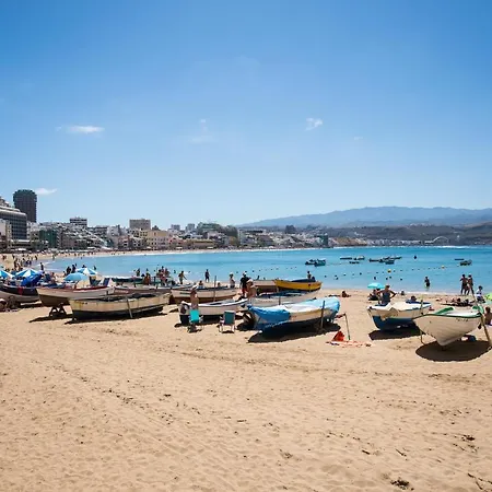 Apartment Seafront Las Canteras Beach 24 *