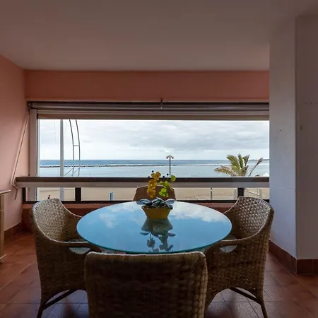 Apartment Seafront Las Canteras Beach 24